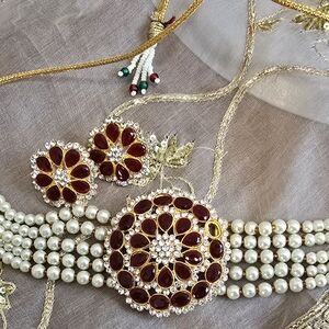 Gold and Red Floral Pearl Necklace Set